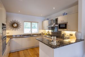 Kitchen- click for photo gallery